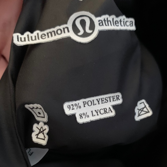 Lululemon Ladies reversible padded vest - Picture 5 of 7